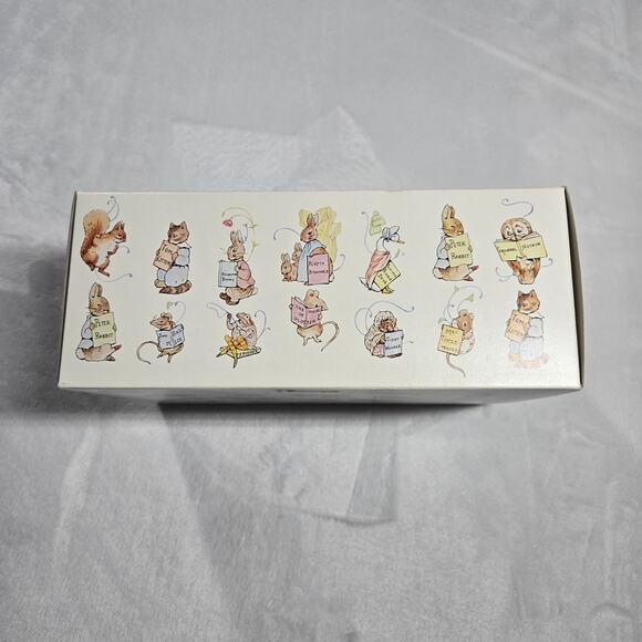 Wedgwood Peter Rabbit Beatrix Potter 2 Piece Porcelain Nursery Set NOB - Picture 2 of 7